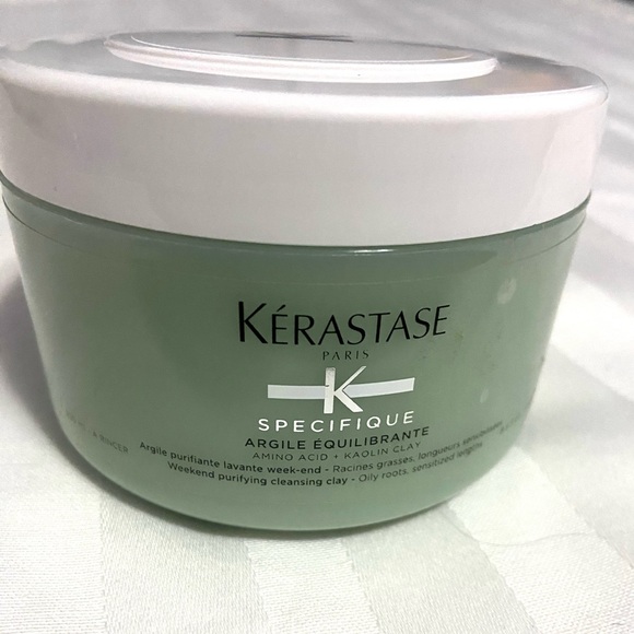 Kerastase cleanse Clay. Specifique !!  Oily roots sentisized lengths. - Picture 4 of 6